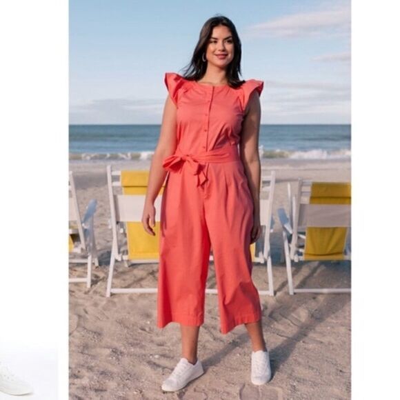 Gal Meets Glam Jumpsuit with ruffle sleeves - Picture 1 of 6